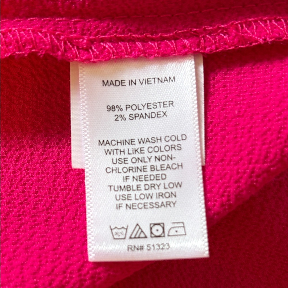 CeCe Ruffle Sleeve Blouse Hot Pink V-Neck Top - Size M - Picture 5 of 5